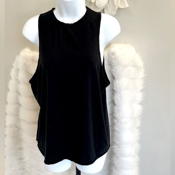 Alala Keyhole Muscle Tee (S) - Picture 9 of 11